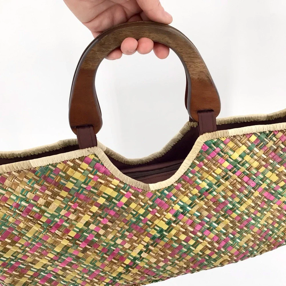 Vintage Wooden Handle Straw Zipper Handbag - Picture 3 of 16